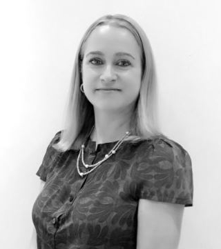 Linda Petrie, Managing Director of Petrie PR